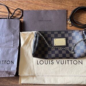 Vintage LOUIS VUITTON. Docs included. Gorgeous purse.